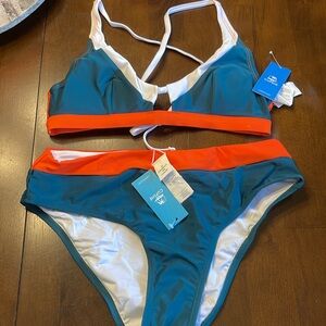 Cupshe green and orange cut-out bikini top & banded bottoms set, medium. NWT.